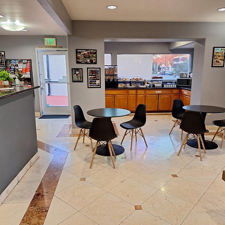 Portofino Inn Burbank Luaran gambar