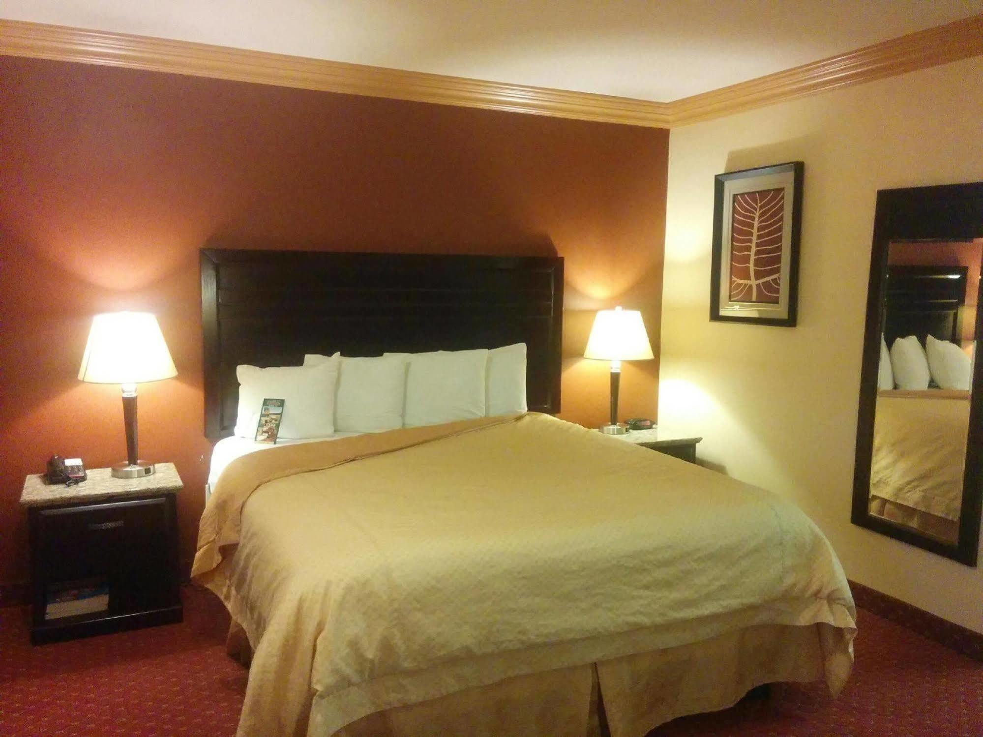 Portofino Inn Burbank Luaran gambar